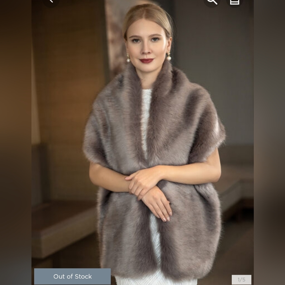 Elegant Faux Fur Wrap
